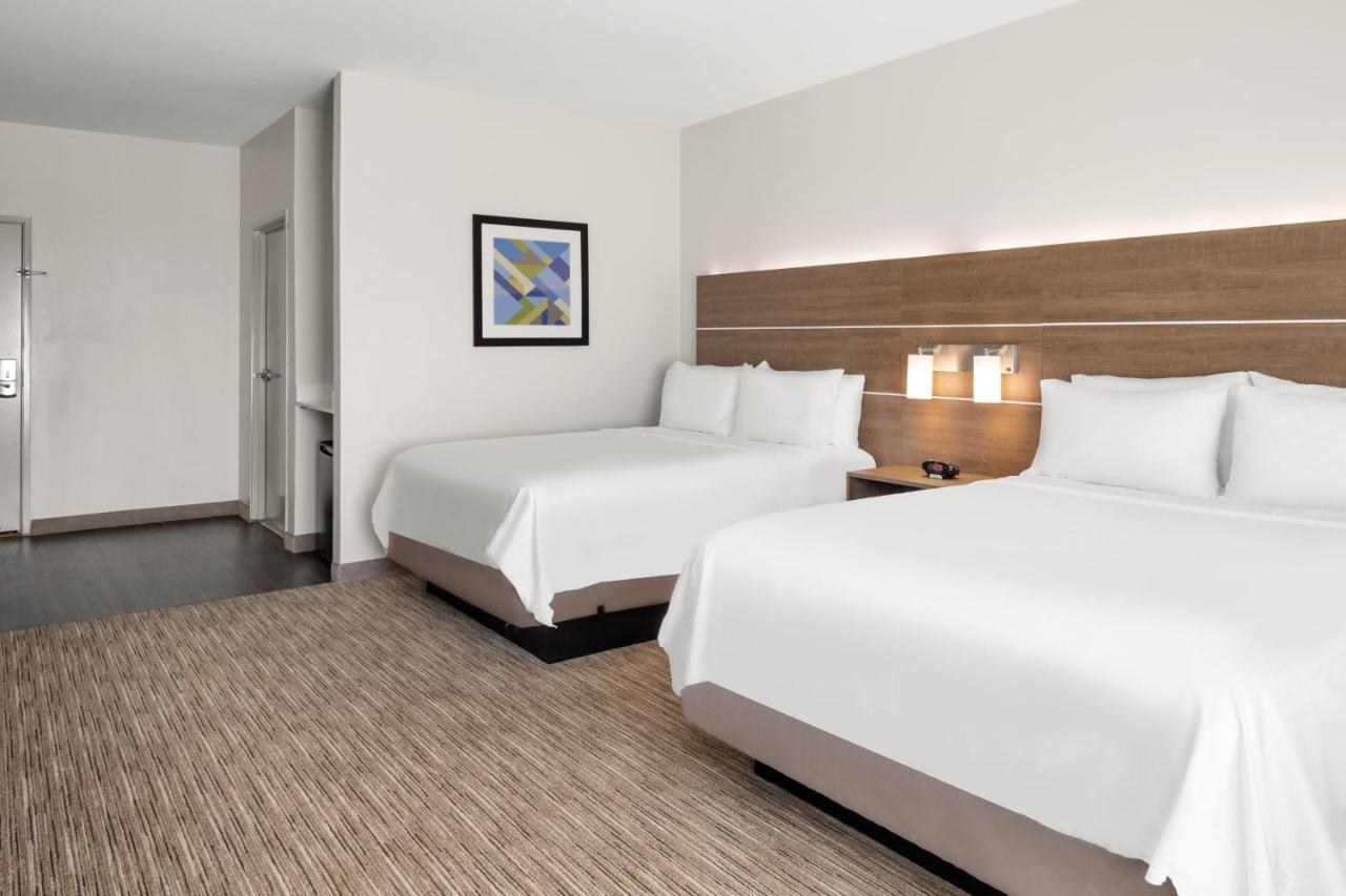 Holiday Inn Express & Suites Graham By Ihg Exterior photo