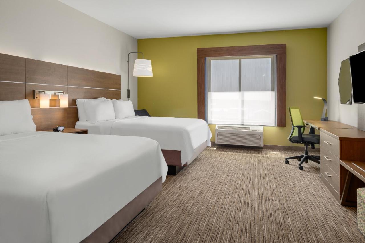 Holiday Inn Express & Suites Graham By Ihg Exterior photo