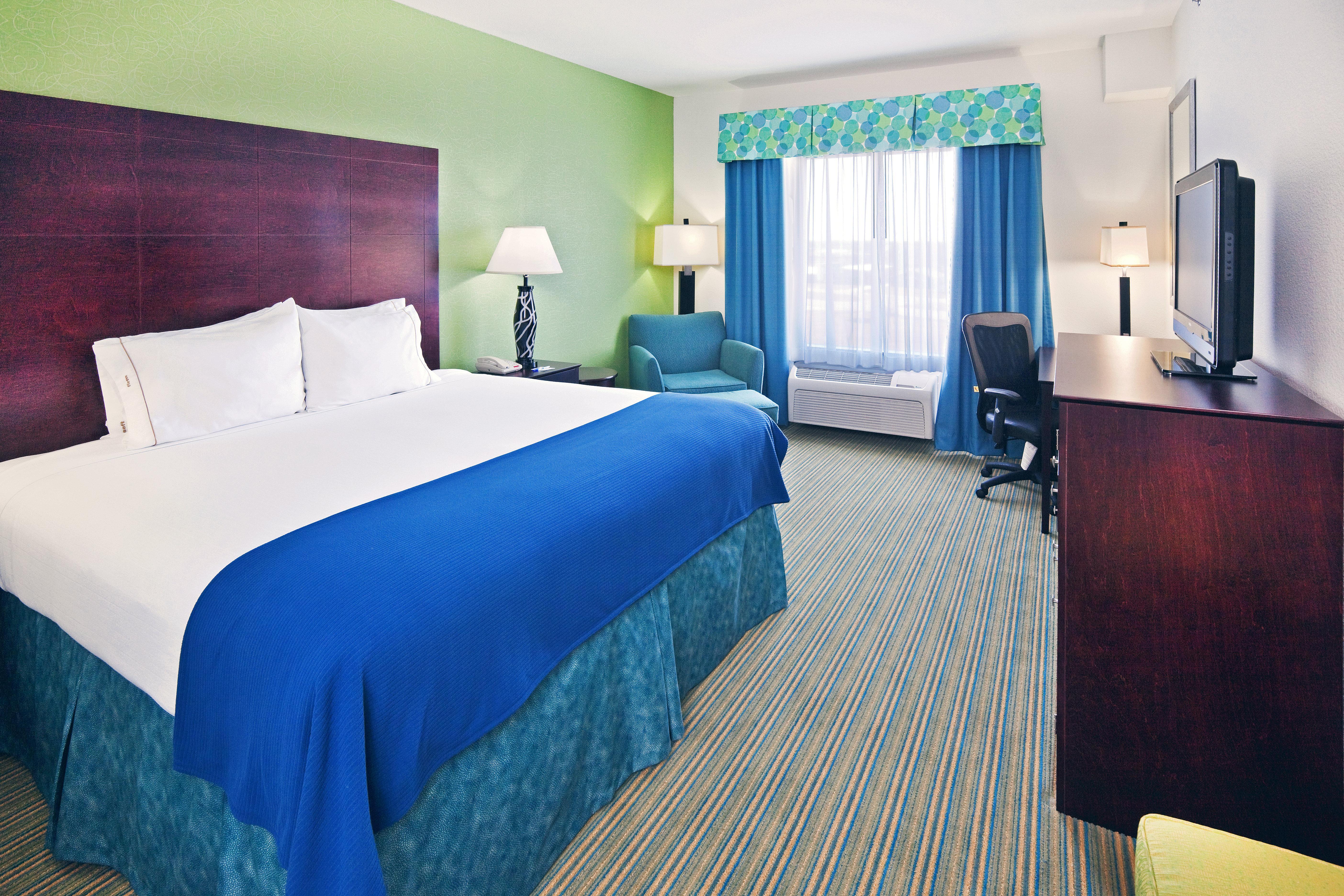 Holiday Inn Express & Suites Graham By Ihg Exterior photo